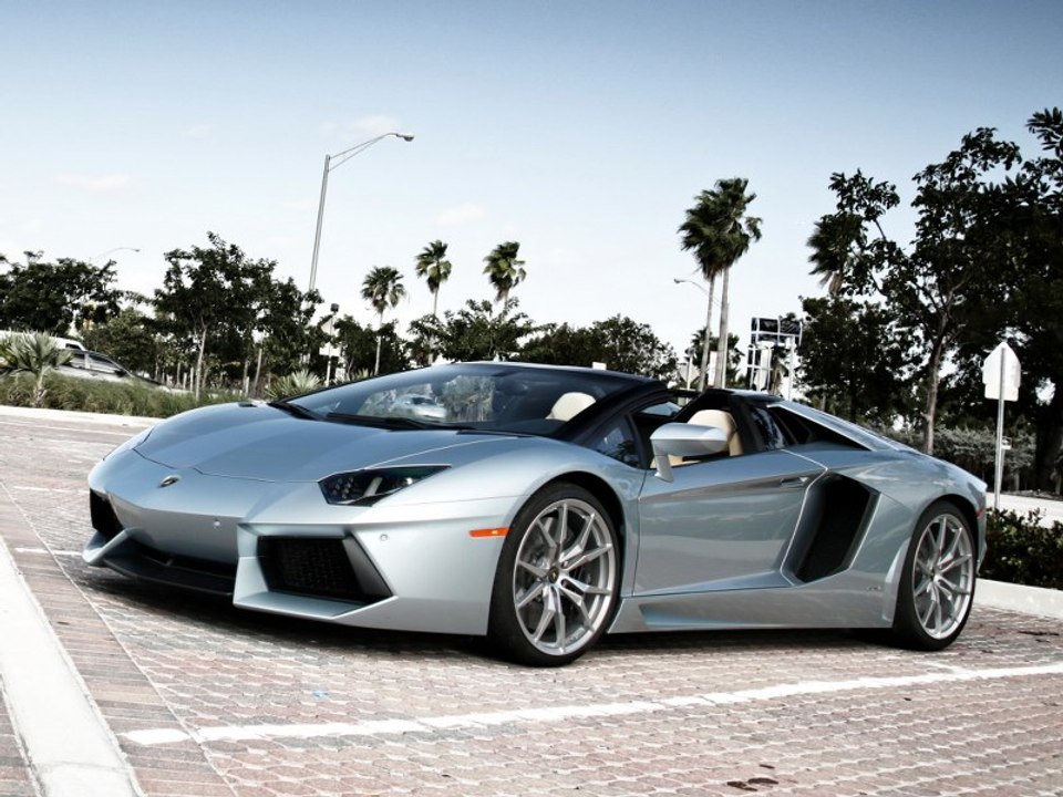 Lamborghini Aventador 2014 full review