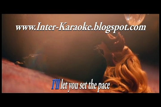 {Karaoke} Ellie Goulding - Love Me Like You Do (Sample)