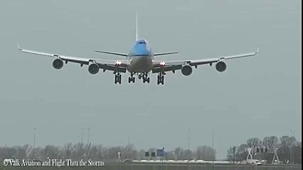 Uçağa Kuş Çarparsa.. Yok Böyle Bir Şey