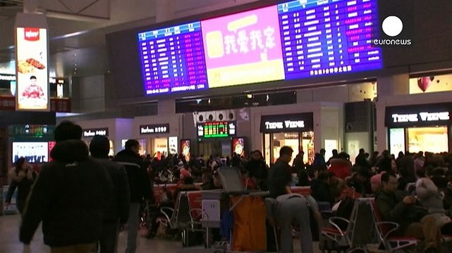 Китай: через снігопади 80 потягів запізнилися до Гуанчжоу