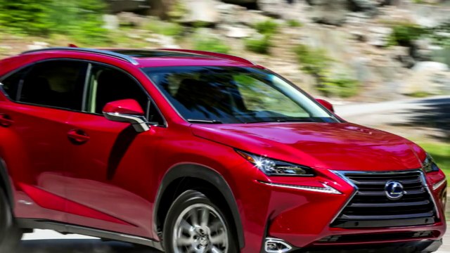 Компактный кроссовер 2015 Lexus (Лексус) NX 200t & NX 300h