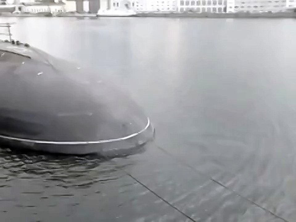Чихнула