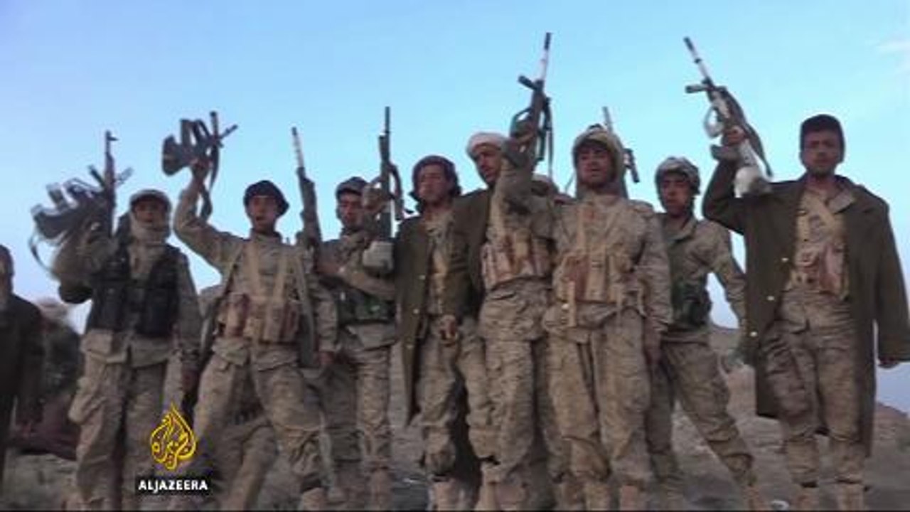 Yemeni forces regain strategic town from Houthis