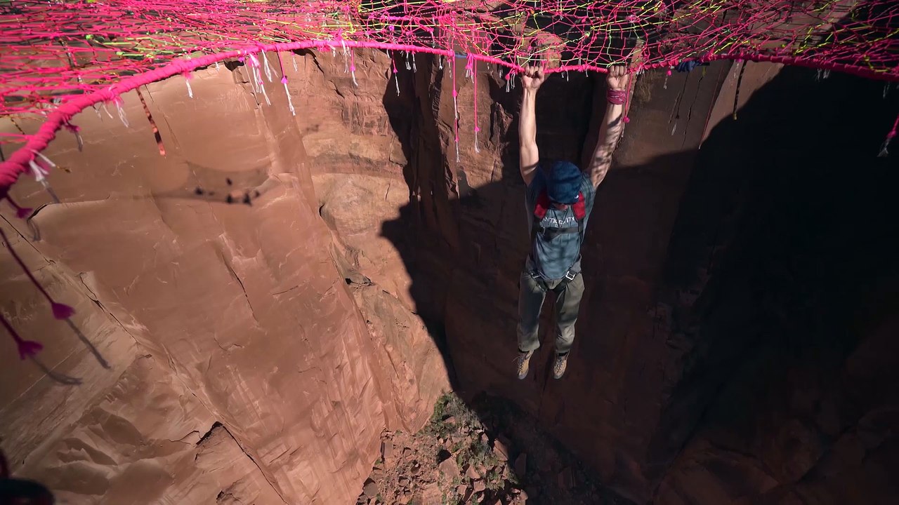 BASE Jumping and Slacklining on the World's Biggest Hammock