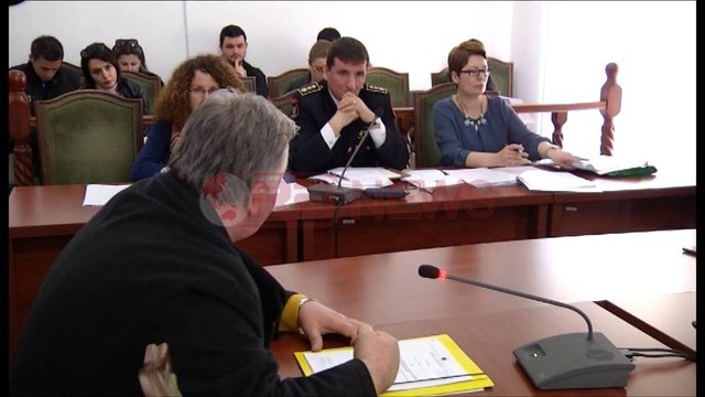 Sterkaj: Ka dalë moda e koncesionit. Të mos jepet edhe kjo e kamerave, Luan Rama flet për bllokim