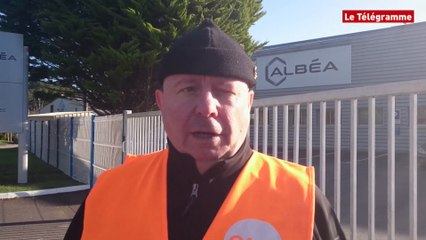 Plouhinec (56). Grève à Albéa. Les salariés jugent la prime de départ insuffisante (Le Télégramme)