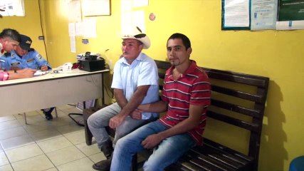 Lo capturan por no portar documentos de su arma