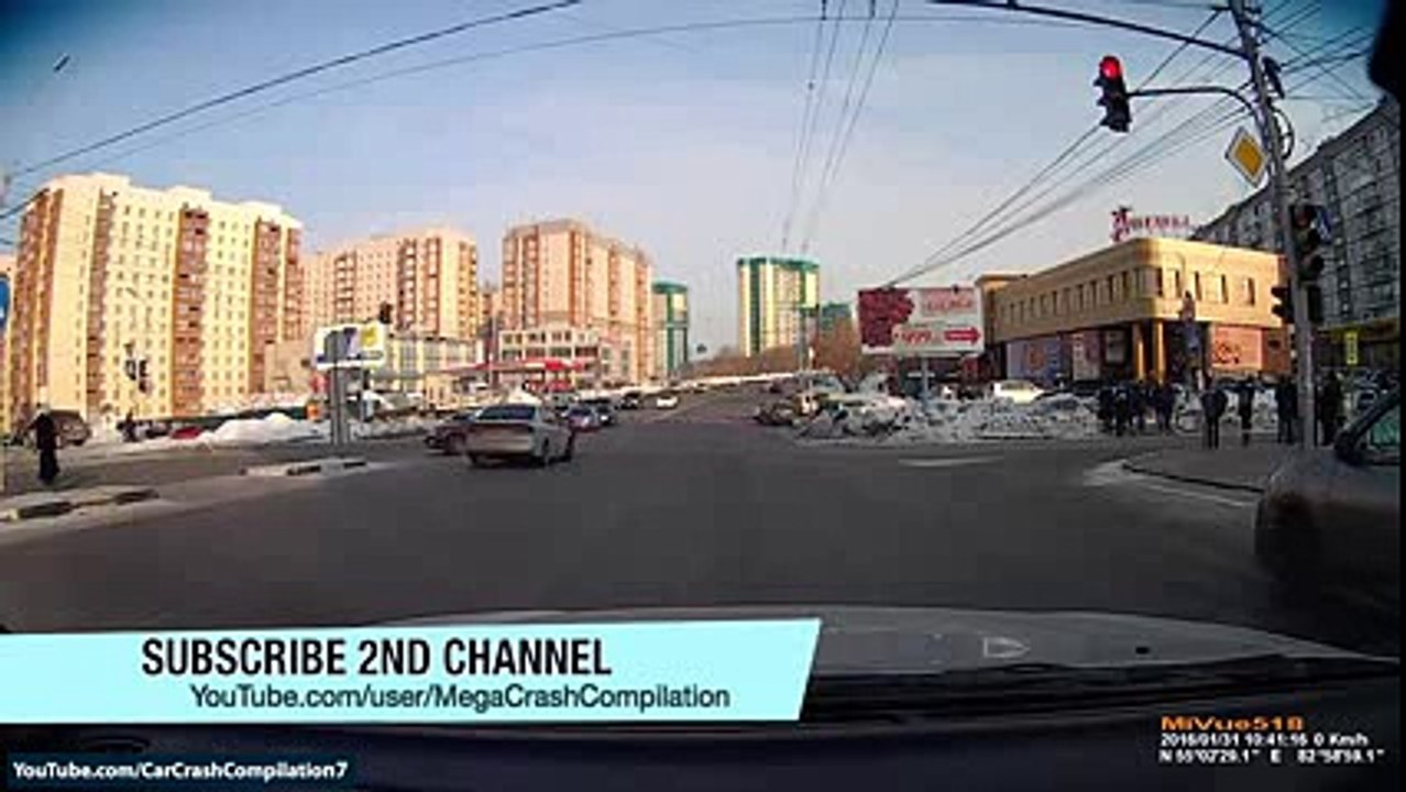 car-crash-compilation--645--january-2016