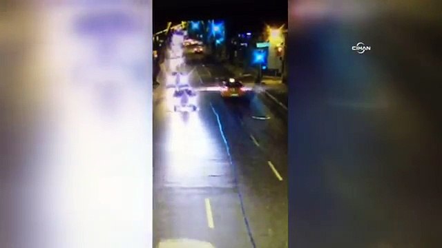 Polis memurunun şehit olduğu kaza kamerada