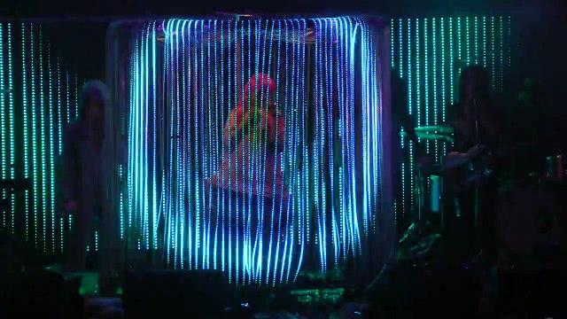 Miley Cyrus & Her Dead Pets - Fweaky (Philadelphia,Pa) 12.5.15