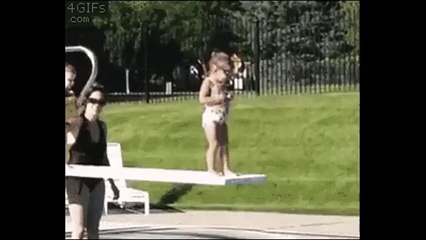 Don't trust to your eyes ! ㋛ Be careful with SHARKS !