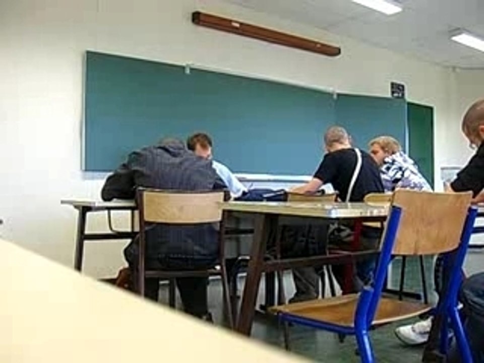 Cour 002