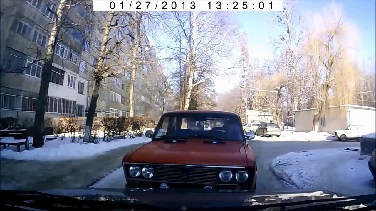Car Crash Compilation 2013 episode 20