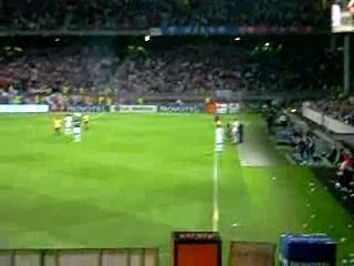 OVATION CLAUDIO CACAPA