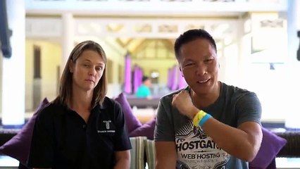 John Chow Interviews Elisha de Jonge
