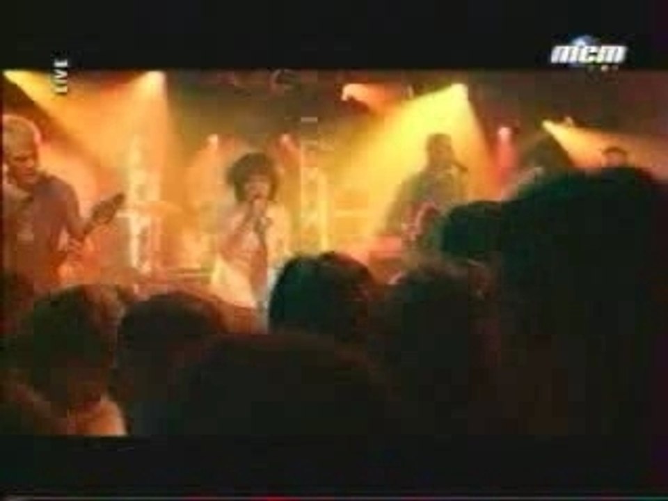 Clip-Superbus - Le Soleil (LIVE)