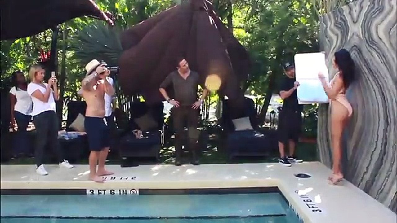 Behind the scenes with Shanina Shaik for Ocean Drive magazine _ Daily Mail Online