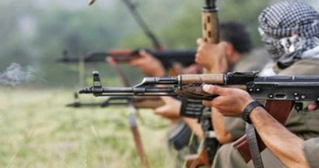 PKK'lı Teröristler, Diyarbakır'da İl Emniyet Müdürlüğü Binasına Saldırdı