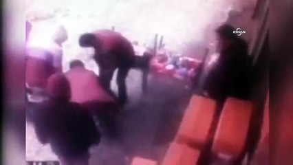 Vatandaşın buzlu yolla imtihanı