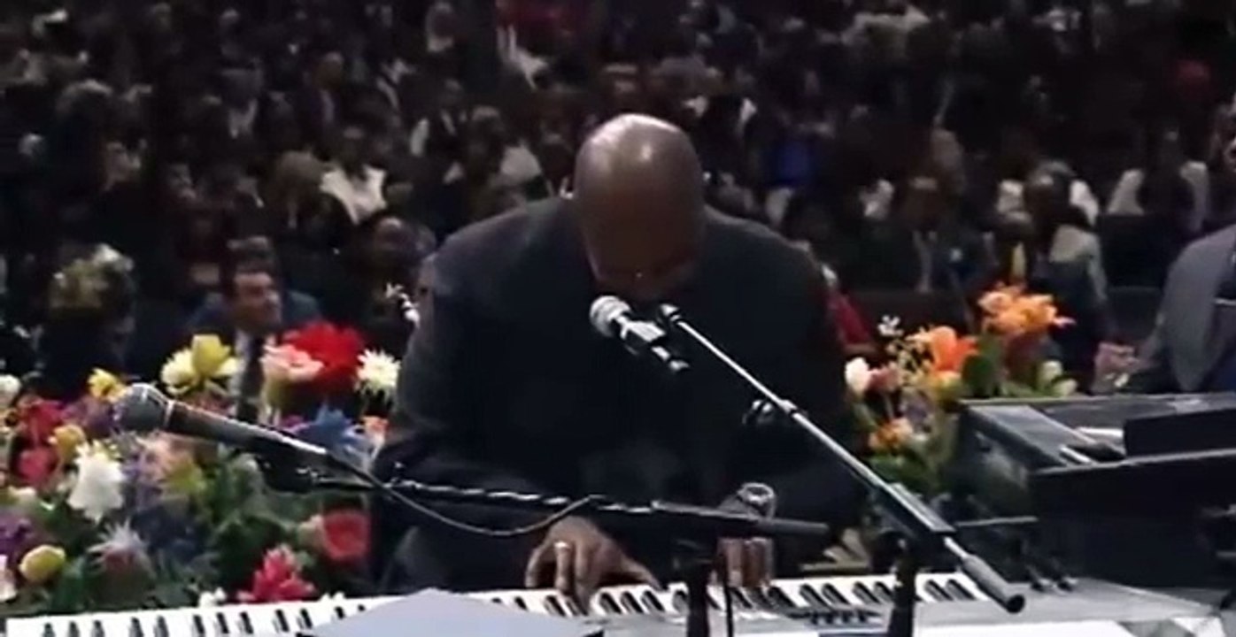 Marvin Winans Delivers Eulogy for Pastor Andrae Crouch Homegoing Celebration