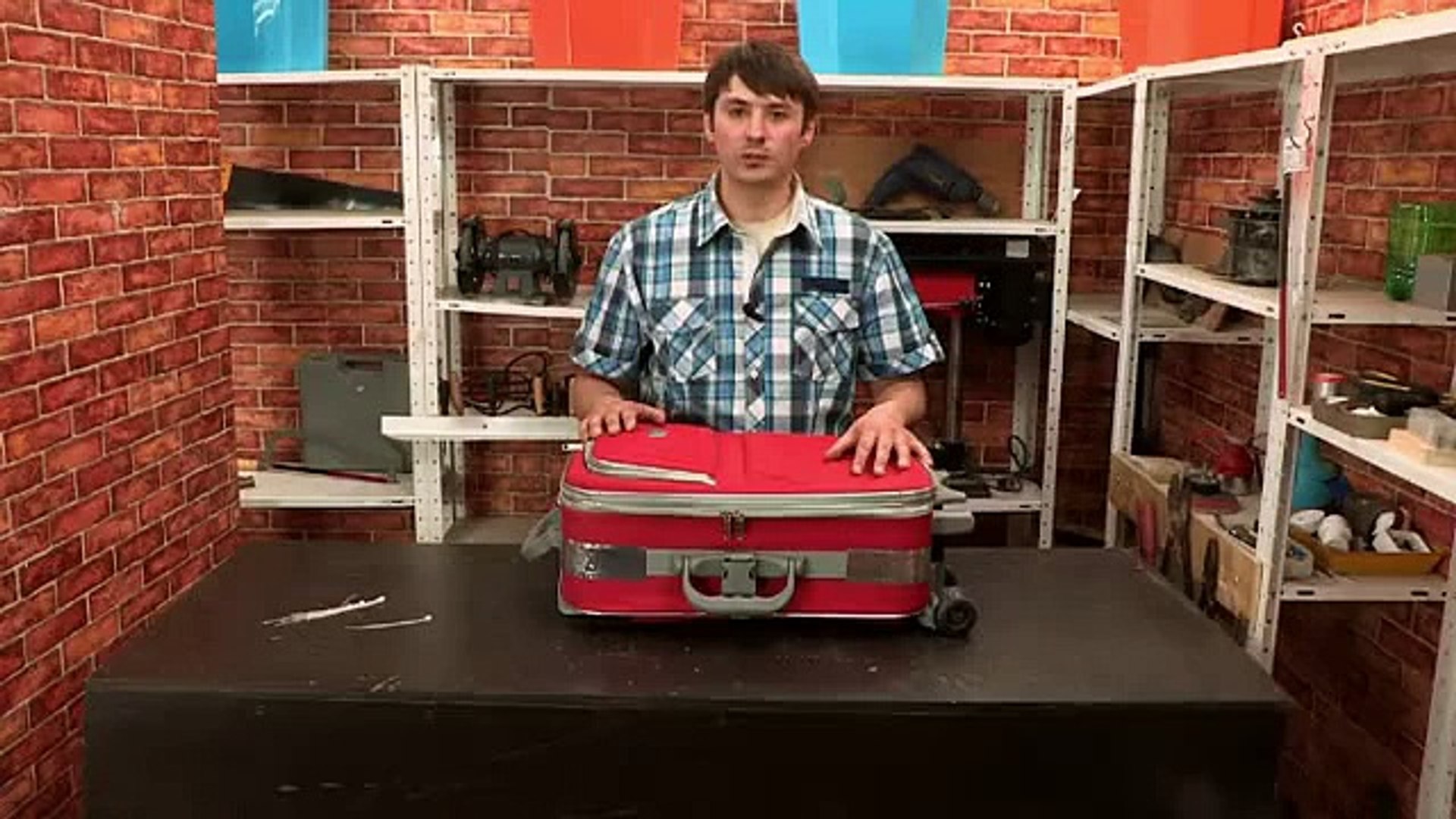 ⁣Замок-контролер для чемодана
