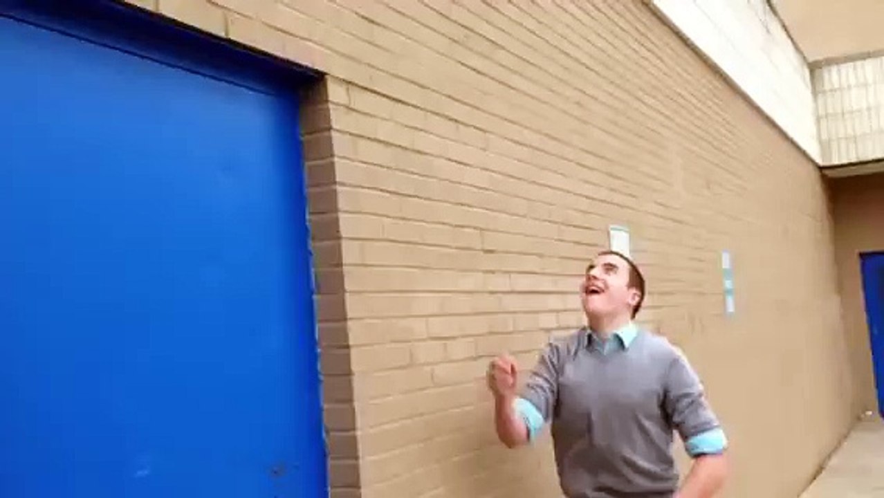 Amazing bottle flip