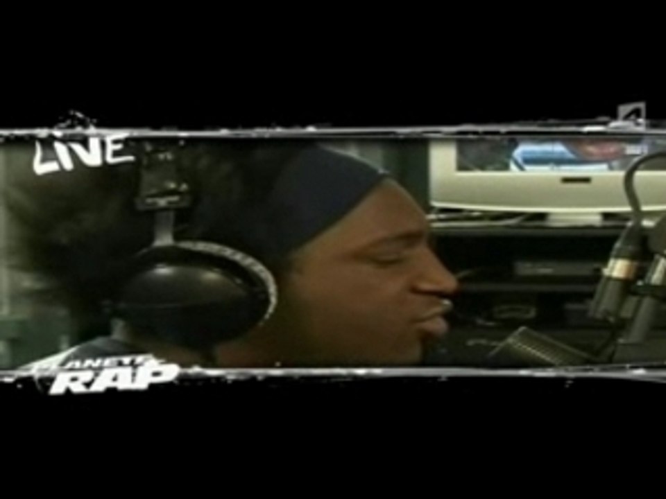 Kamini - J Suis blanc LIVE PLANETE RAP