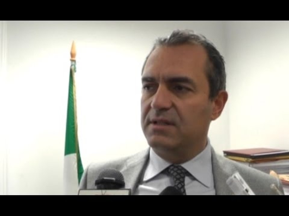 Napoli - Bagnoli, de Magistris invita Renzi in città: "Discutiamone" (02.02.16)