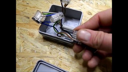 ( TEIL 2 ) ELEKTRO INSTALLATION 3x LICHTSCHALTER UND 1x LAMPE