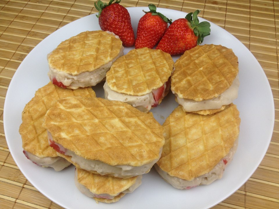 Eis mal nur mit Früchten - gesund und lecker | Rezept