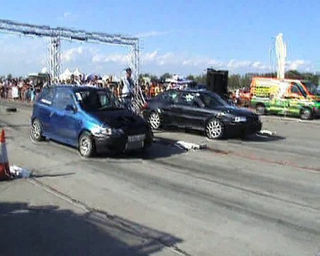 Audi S2 Coupe Vs. Fiat Punto GT Turbo Drag Race