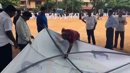 Biggest Kite From India--Awesome Video