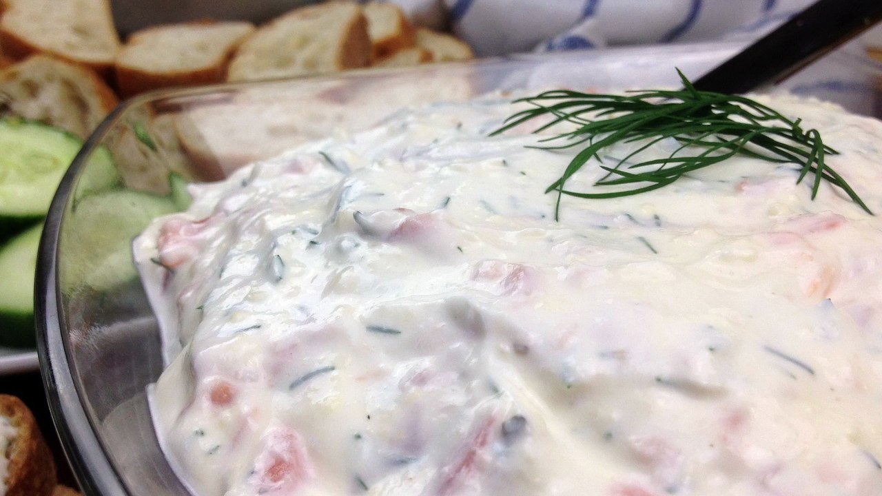 Einfacher Dip mit geräuchertem Lachs - Rezept
