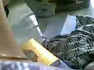 Small baby reading quran - Amazing