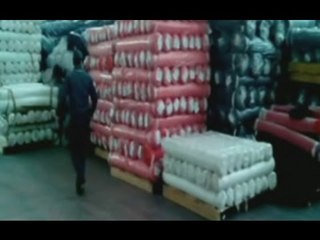 Prato - Contrabbando di tessuti e frode fiscale, denunciato 49enne cinese (03.02.16)