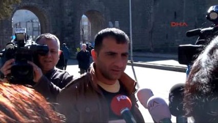 Diyarbakır'ın Sur İlçesi'nde Göç Devam Ediyor