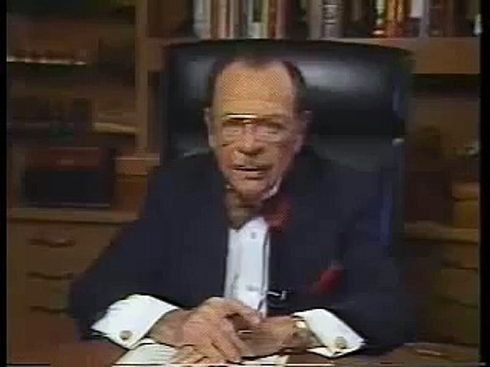 Napoleon Hill on the Law of Attraction - Think and Grow Rich