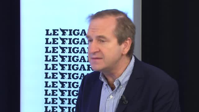 Le Clash politique Figaro-l'Obs - Déchéance : Hollande joue-t-il l’apprenti sorcier ?