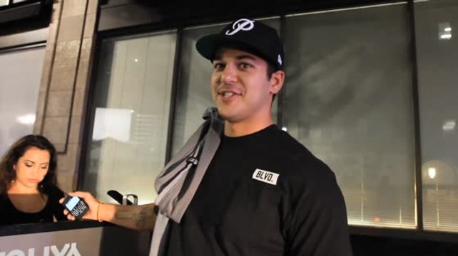 La familia Kardashian se preocupa de que Rob quizás regrese a las drogas con Chyna