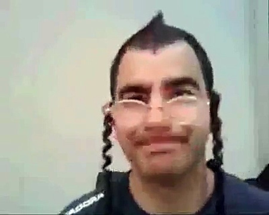 Funny Man Look like Mr. Bean