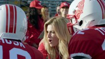 Score More: The Victoria’s Secret Angels Play Football (2016 Extended Cut)