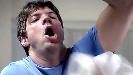 DUMBBELS : le film au pire doublage VF du monde !