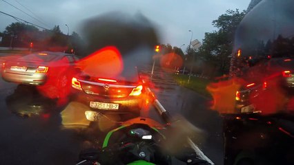 Короткие видео. Взаимопомощь на дорогах