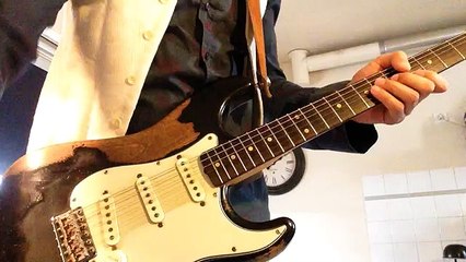 Xavier V. Combs plays Jimi Hendrix