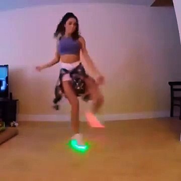 Hot Girl Dances In Light Up Shoes( Light Up Shoes Dance Challenge)