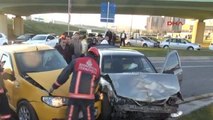 Atatürk Havalimanı Yolunda Kaza 1 Ölü, 2 Yaralı