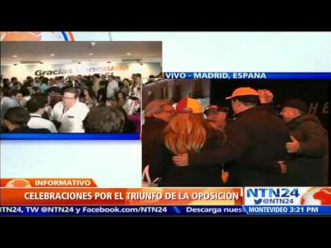 Venezolanos residentes en Madrid celebran triunfo de la oposición en las elecciones del 6D