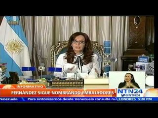 A dos días del traspaso presidencial, Cristina Fernández nombra a dos nuevos embajadores