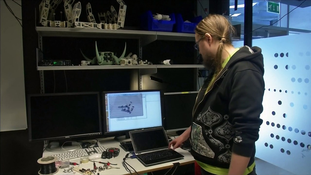 Self_Teaching_3D_Printed_Robots_FR