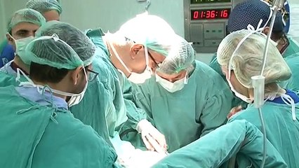 Kol nakli ameliyatının görüntüleri basınla paylaşıldı